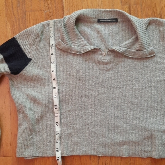 Brandy melville gray cropped sweater - Picture 6 of 6